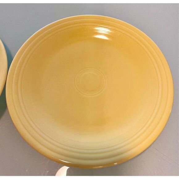 Vintage Fiesta By Homer Laughlin Yellow 10 1/2" Dinner Plate Set Of 2 - Picture 4 of 8